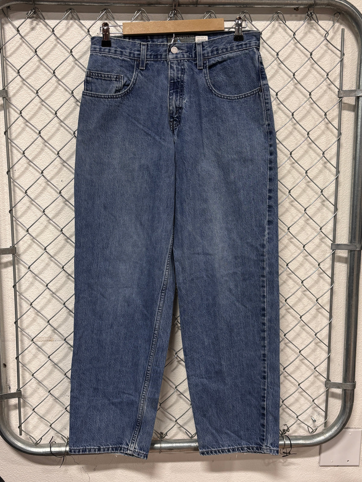 Vintage Y2K Levi's Silvertab Baggy Fit Light Wash Skater Denim Jeans Size 30x31
