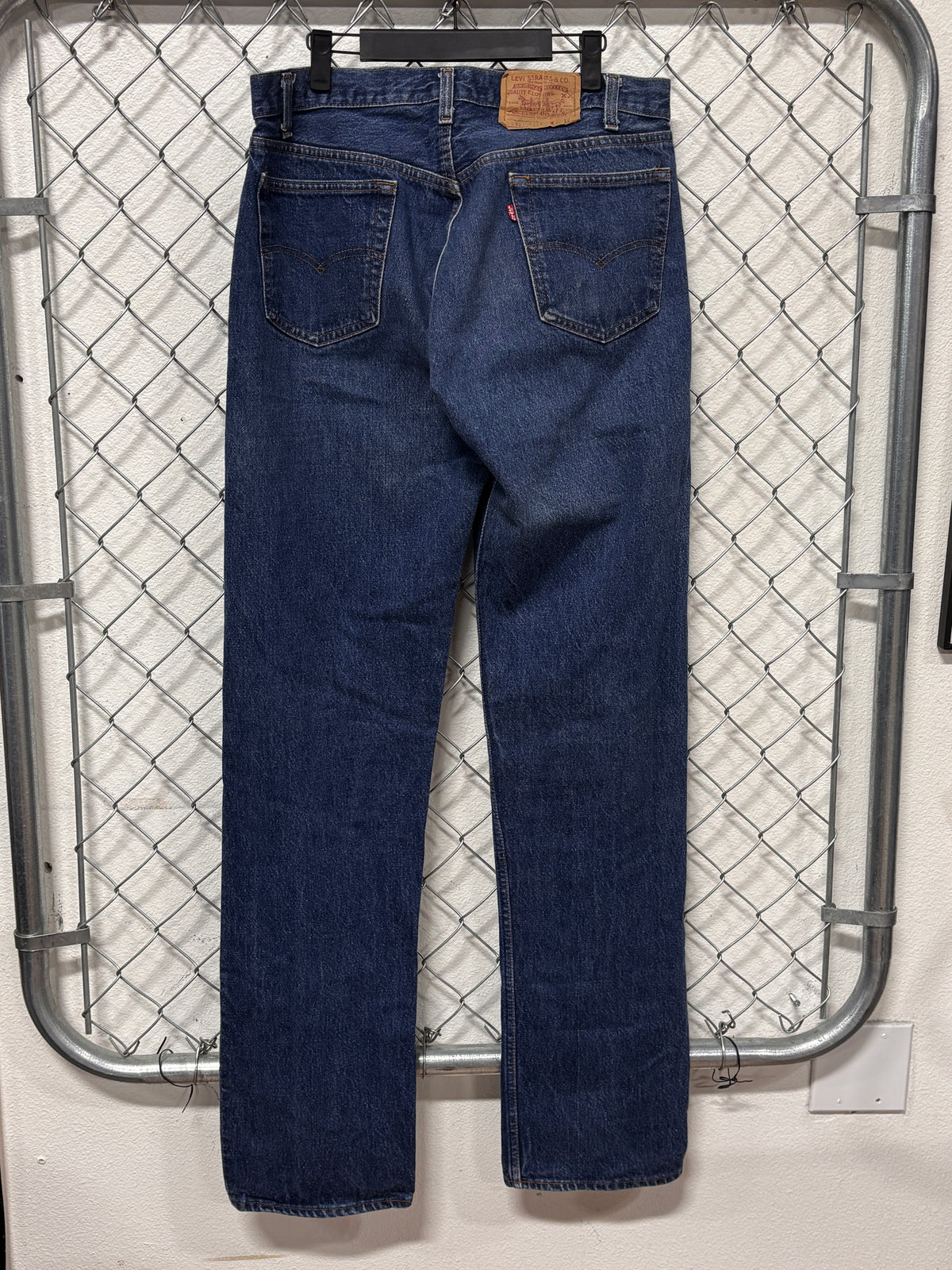Vintage 80's Levi's 2501-0117 501 Button Fly Denim Jeans Size 33x36
