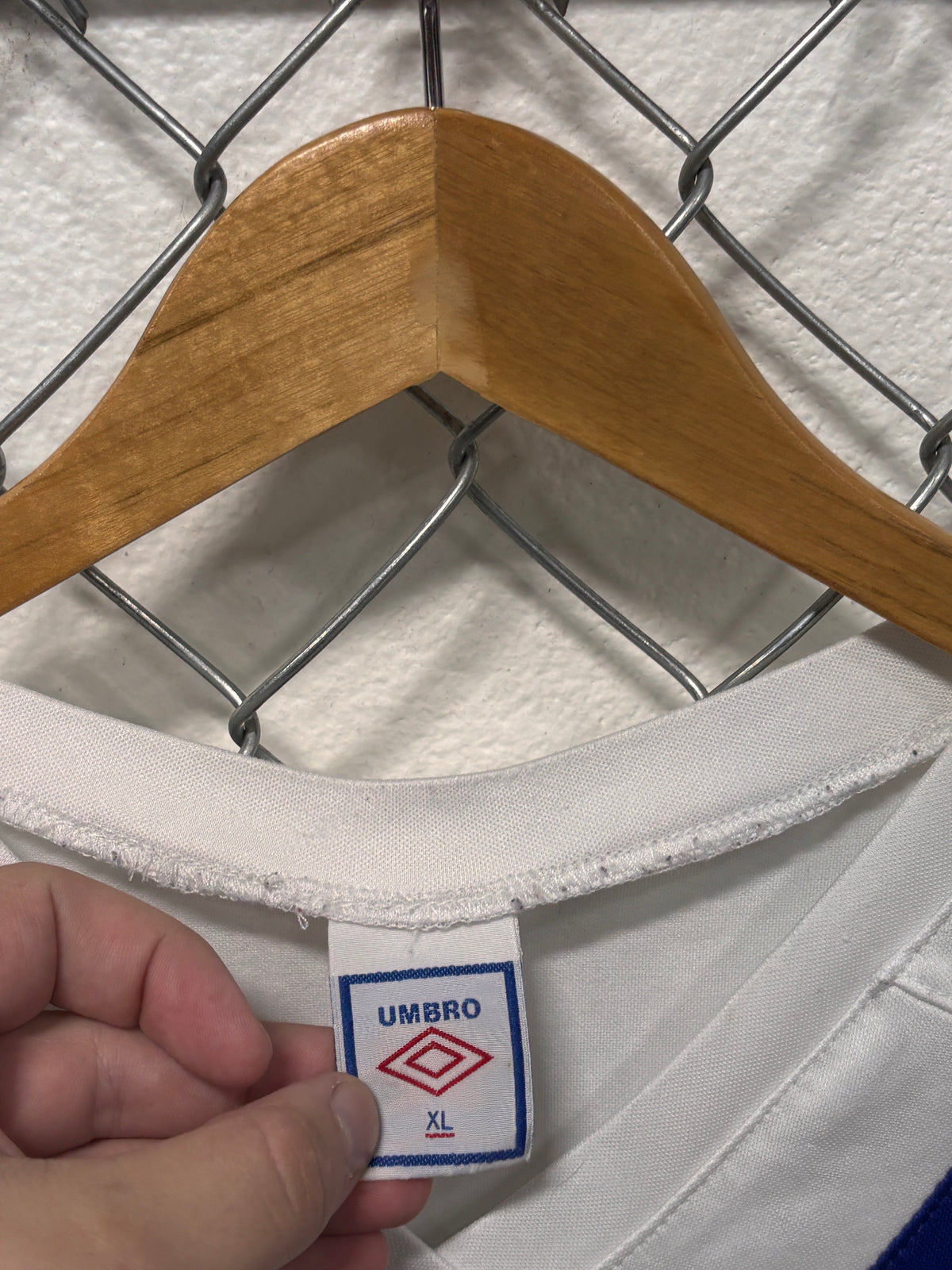 Vintage Umbro Guatemala White Soccer Futbol Jersey Size XL