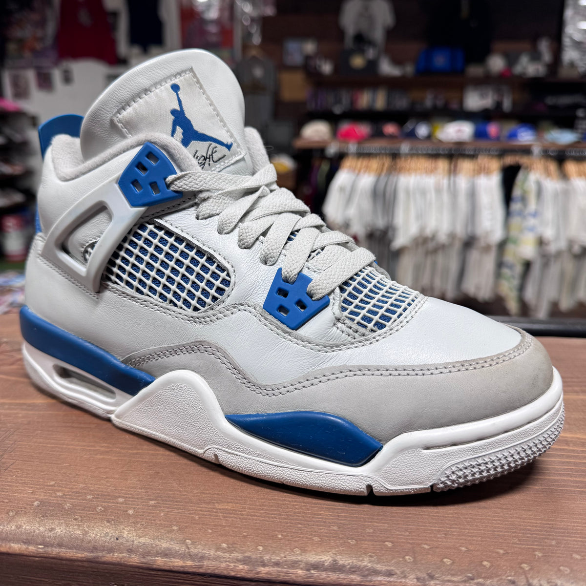 Jordan 4 'Military Blue' Size 7Y