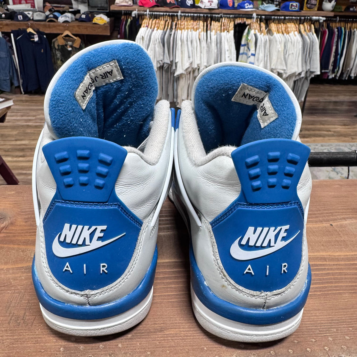 Jordan 4 'Military Blue' Size 7Y