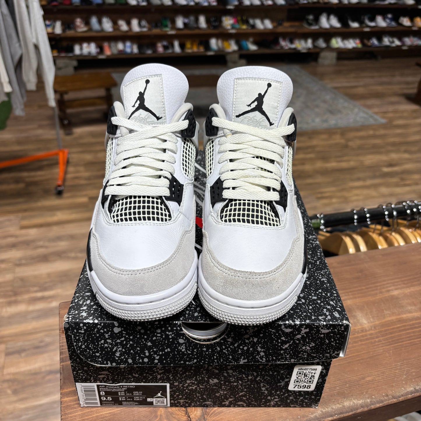 Jordan 4 'Military Black' Size 8