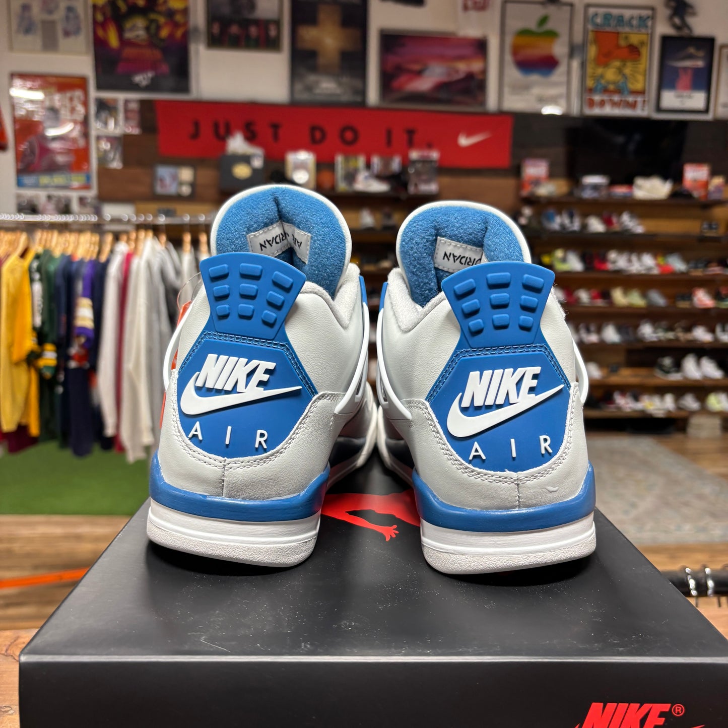 Jordan 4 'Military Blue' Size 8.5