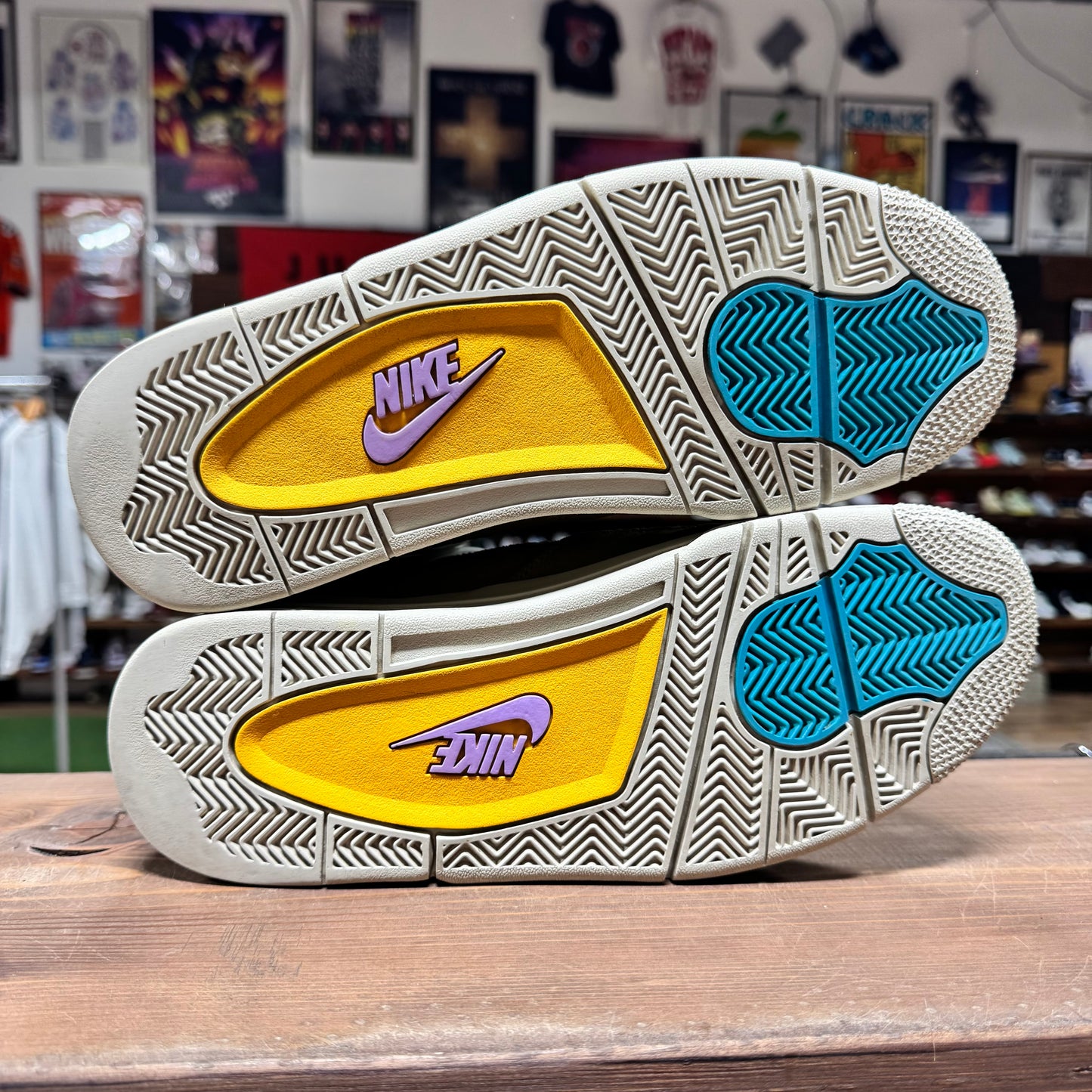 Jordan 4 'Union Desert Moss' Size 10.5