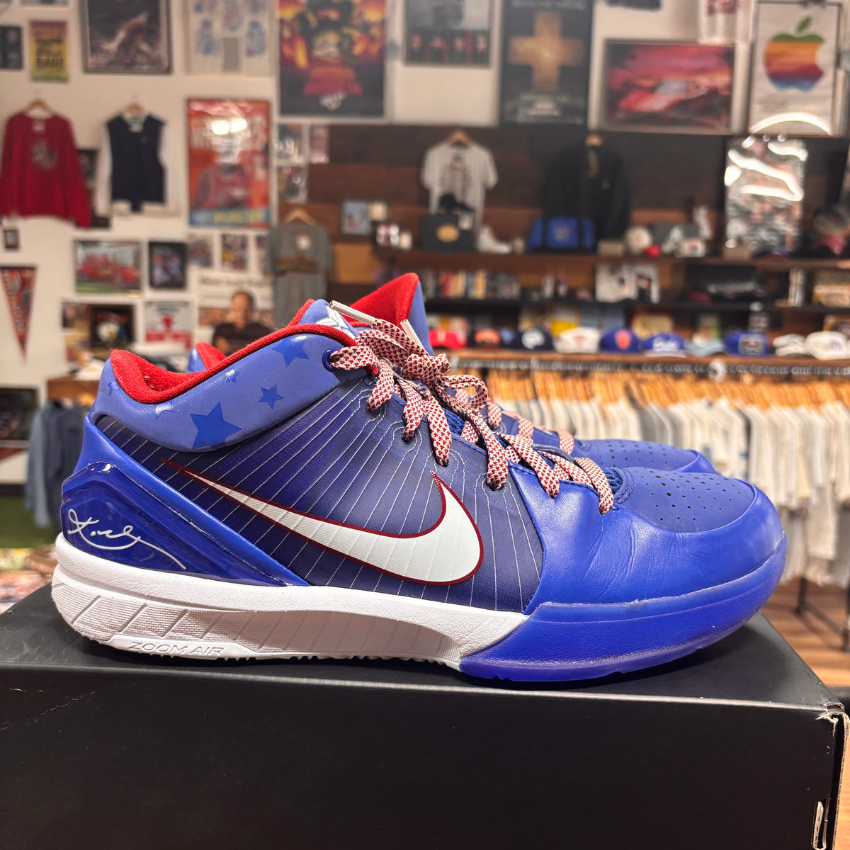 Nike Kobe 4 Protro 'Philly' Size 10