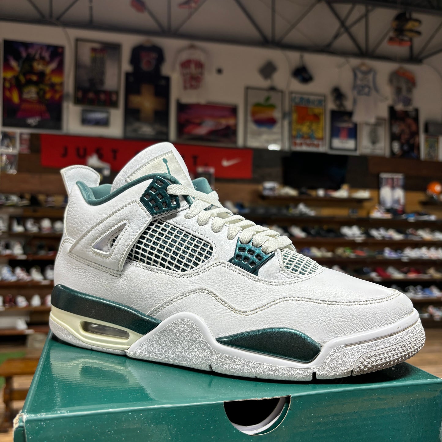 Jordan 4 'Oxidized Green' Size 9.5