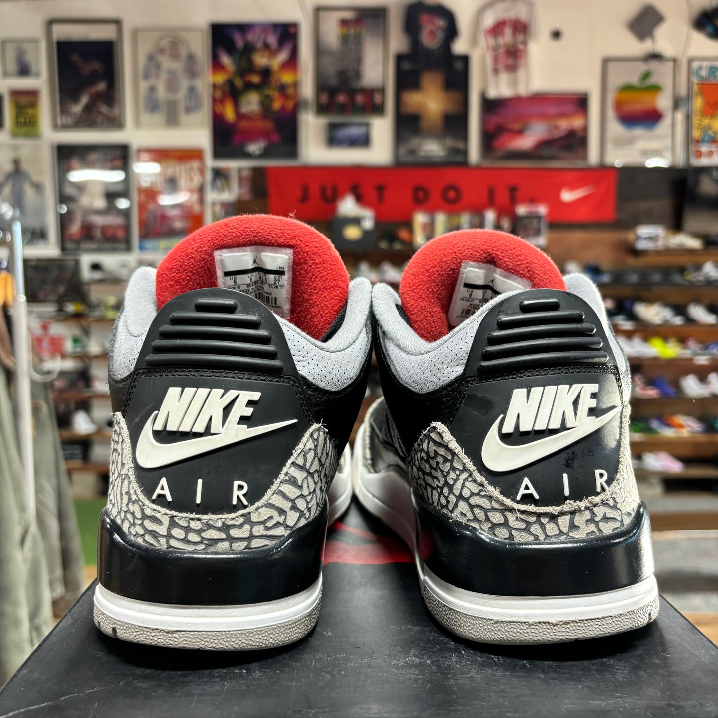 Jordan 3 'Black Cement' Size 9