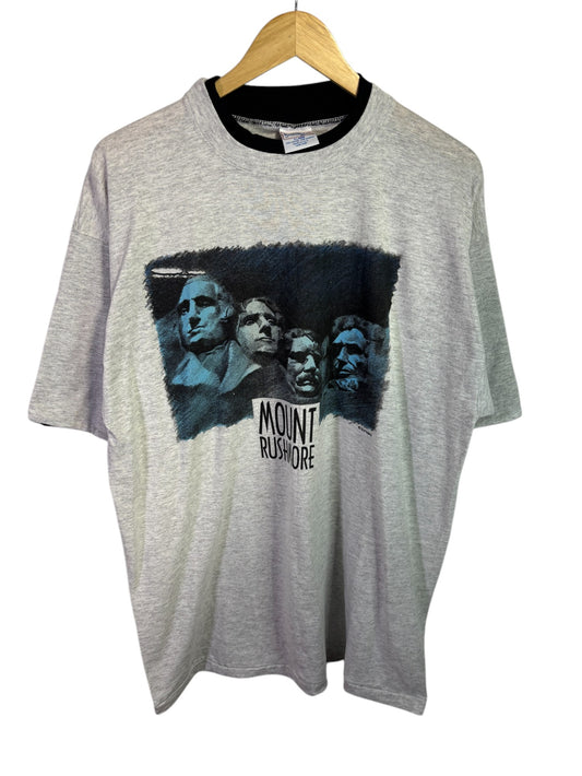 Vintage 90's Mount Rushmore Graphic Tee Size XL