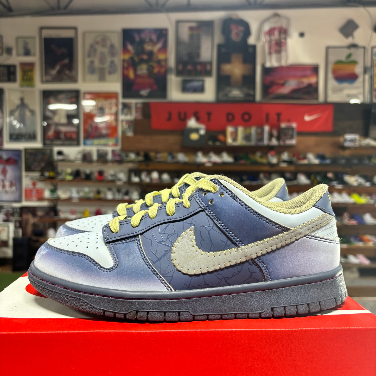 Nike Dunk Low 'Diffused Blue' Size 6Y