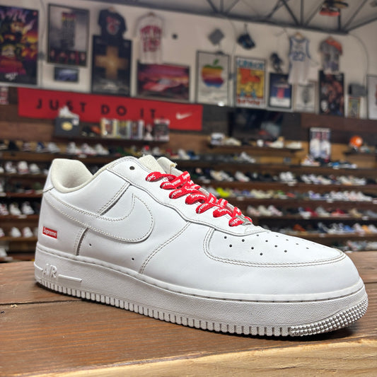 Nike AF1 Low 'Supreme Triple White' Size 11.5