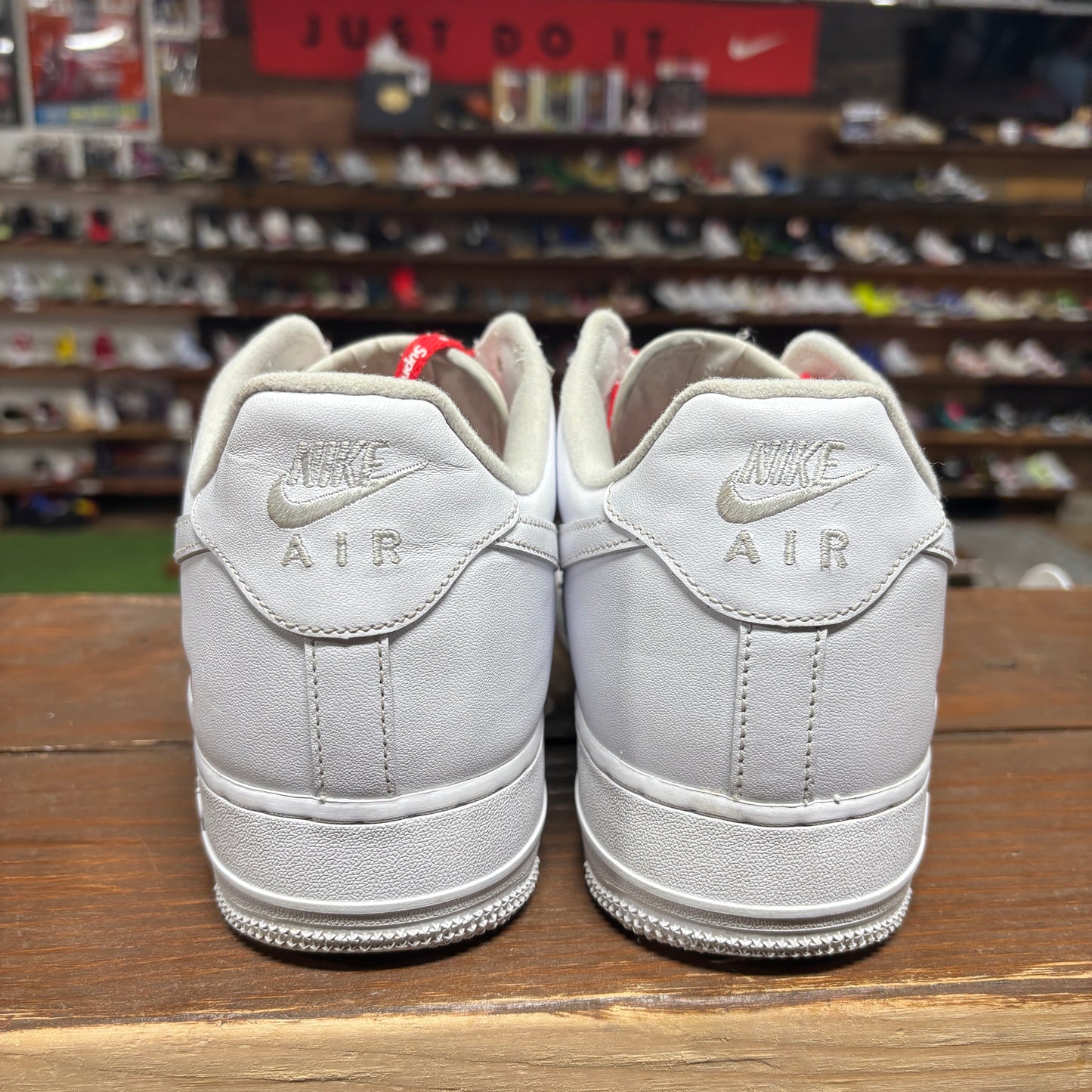 Nike AF1 Low 'Supreme Triple White' Size 11.5