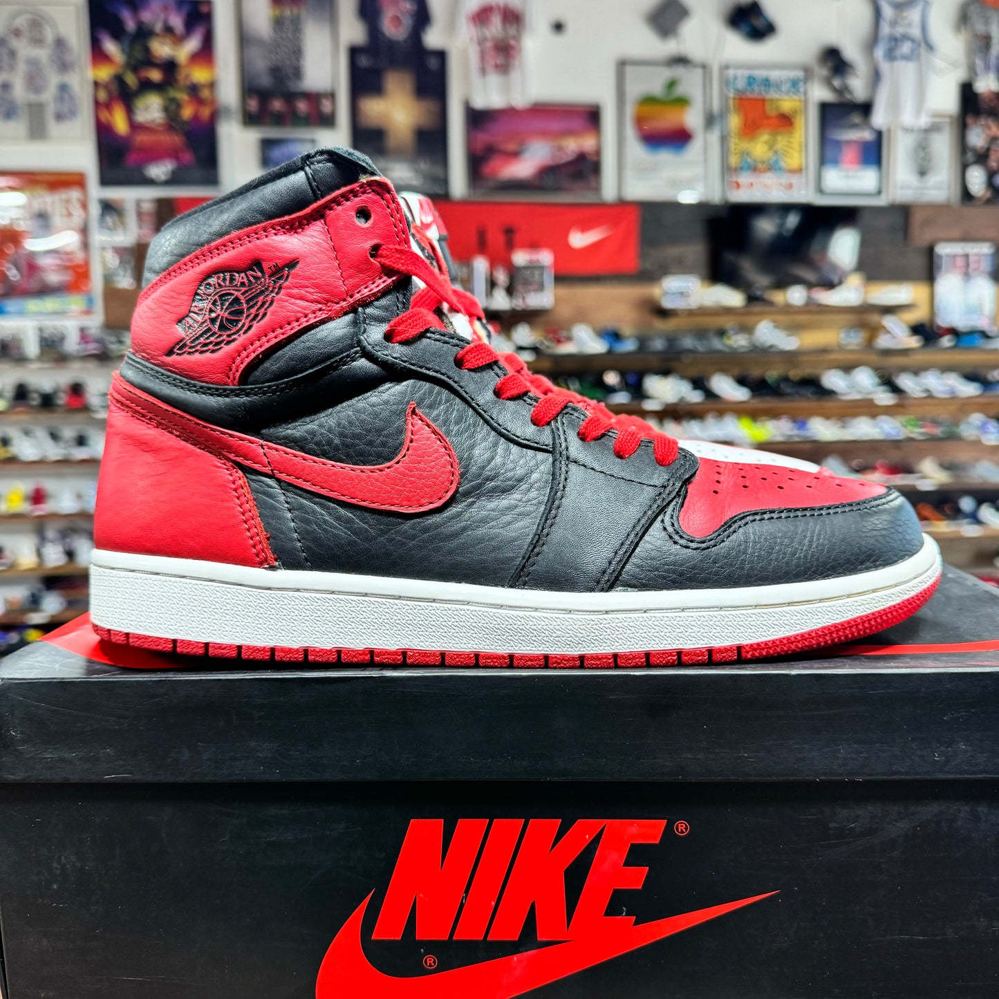 Jordan 1 'Homage to Home' Size 10