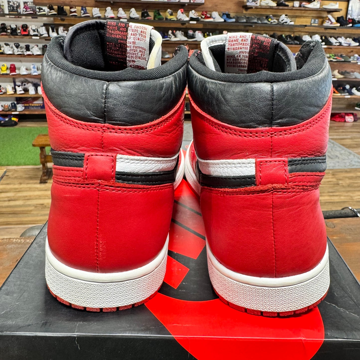 Jordan 1 'Homage to Home' Size 10