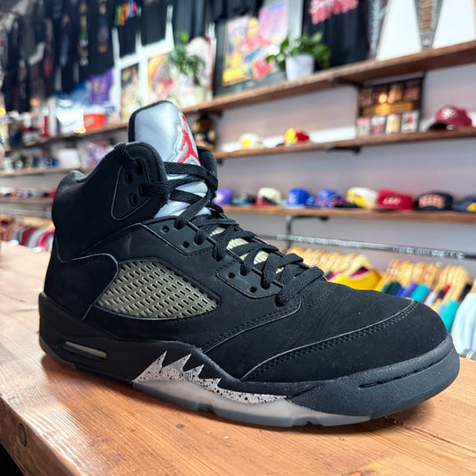 Jordan 5 'Black Metallic' Size 10.5