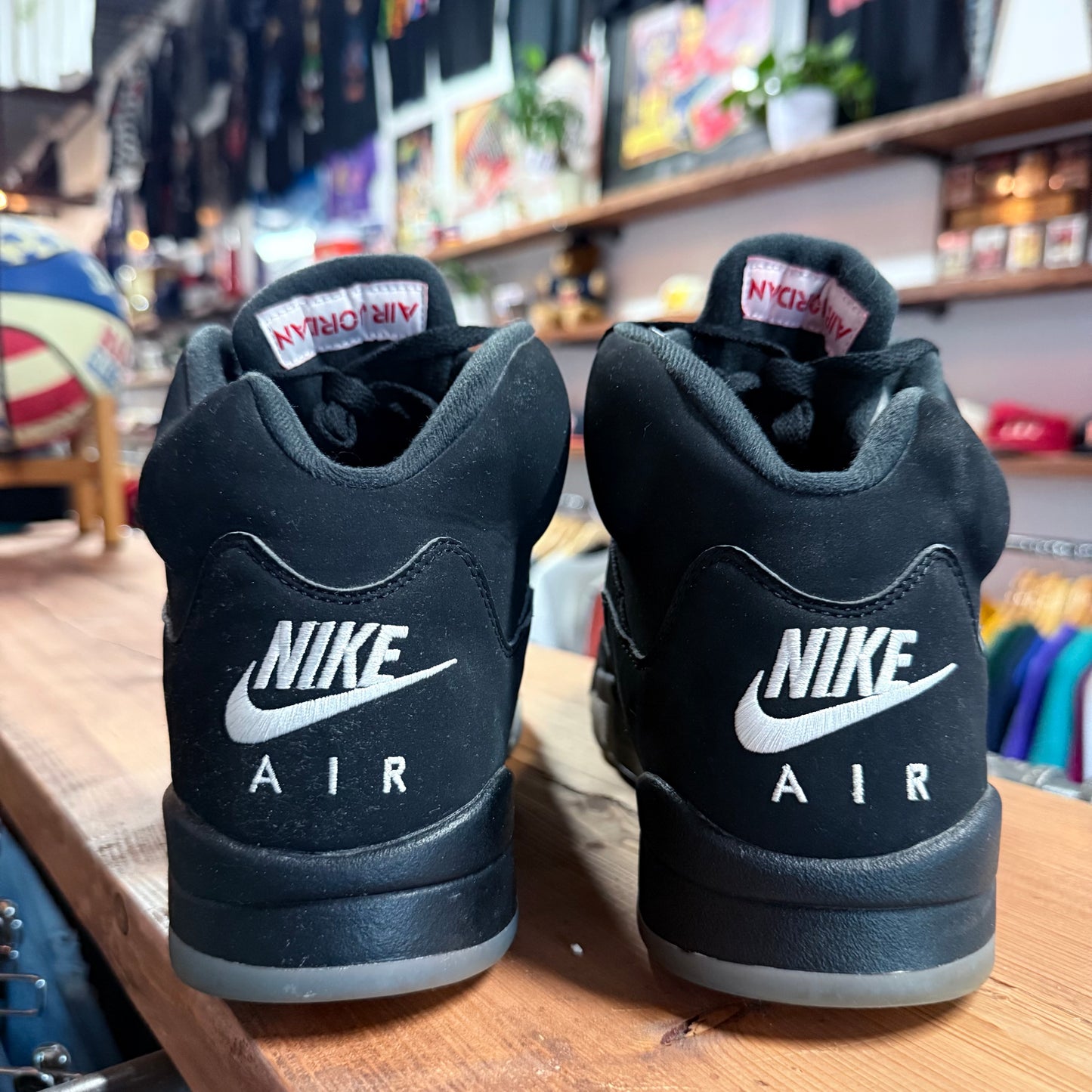 Jordan 5 'Black Metallic' Size 10.5