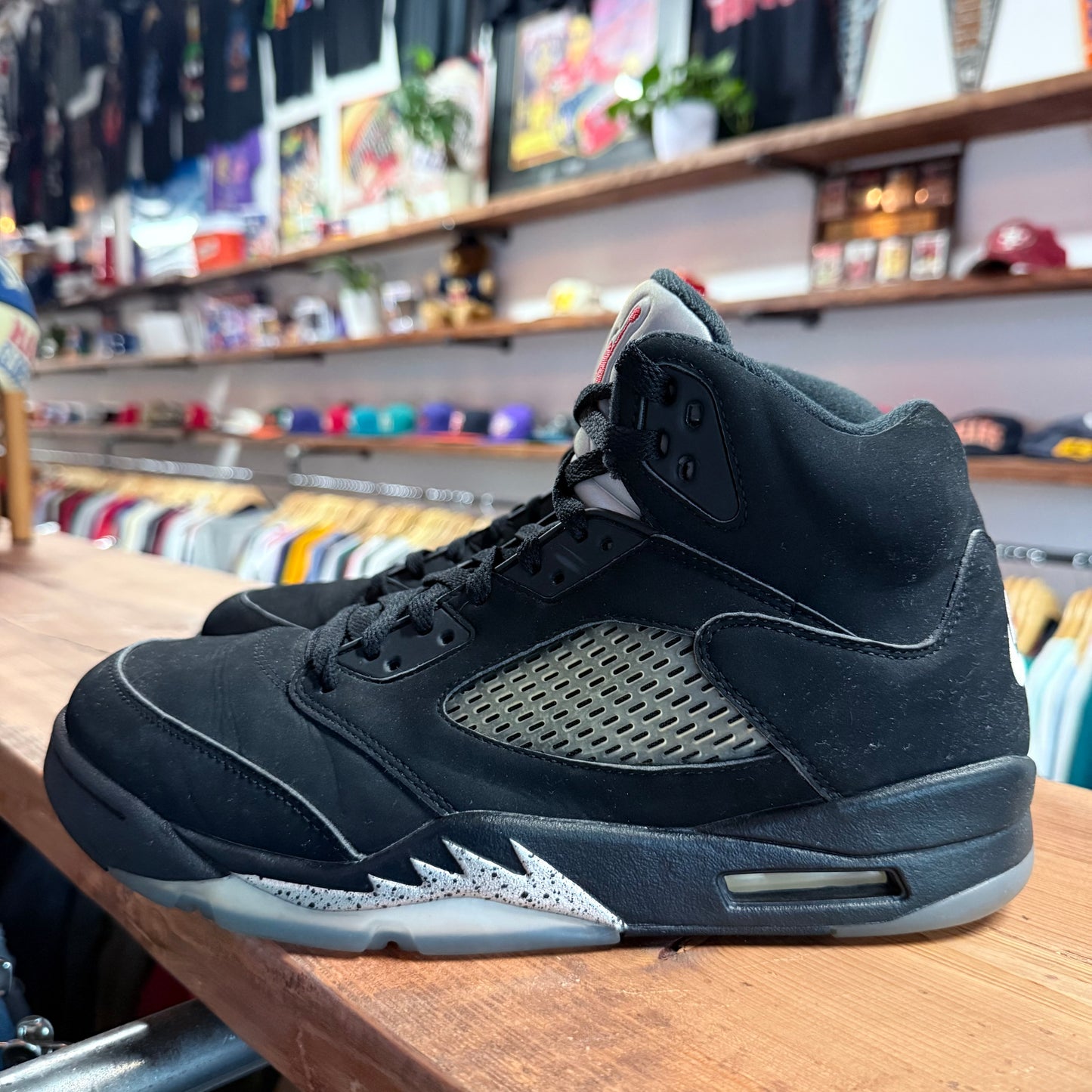 Jordan 5 'Black Metallic' Size 10.5