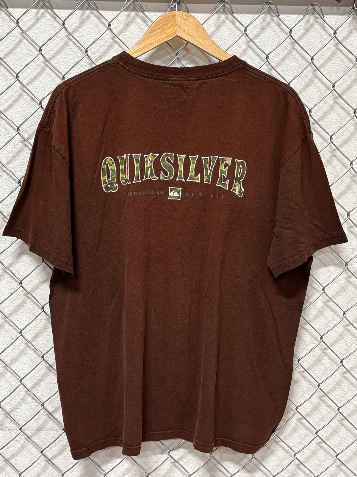 Y2K Quiksilver Boarding Company Brown Graphic Tee Size XL