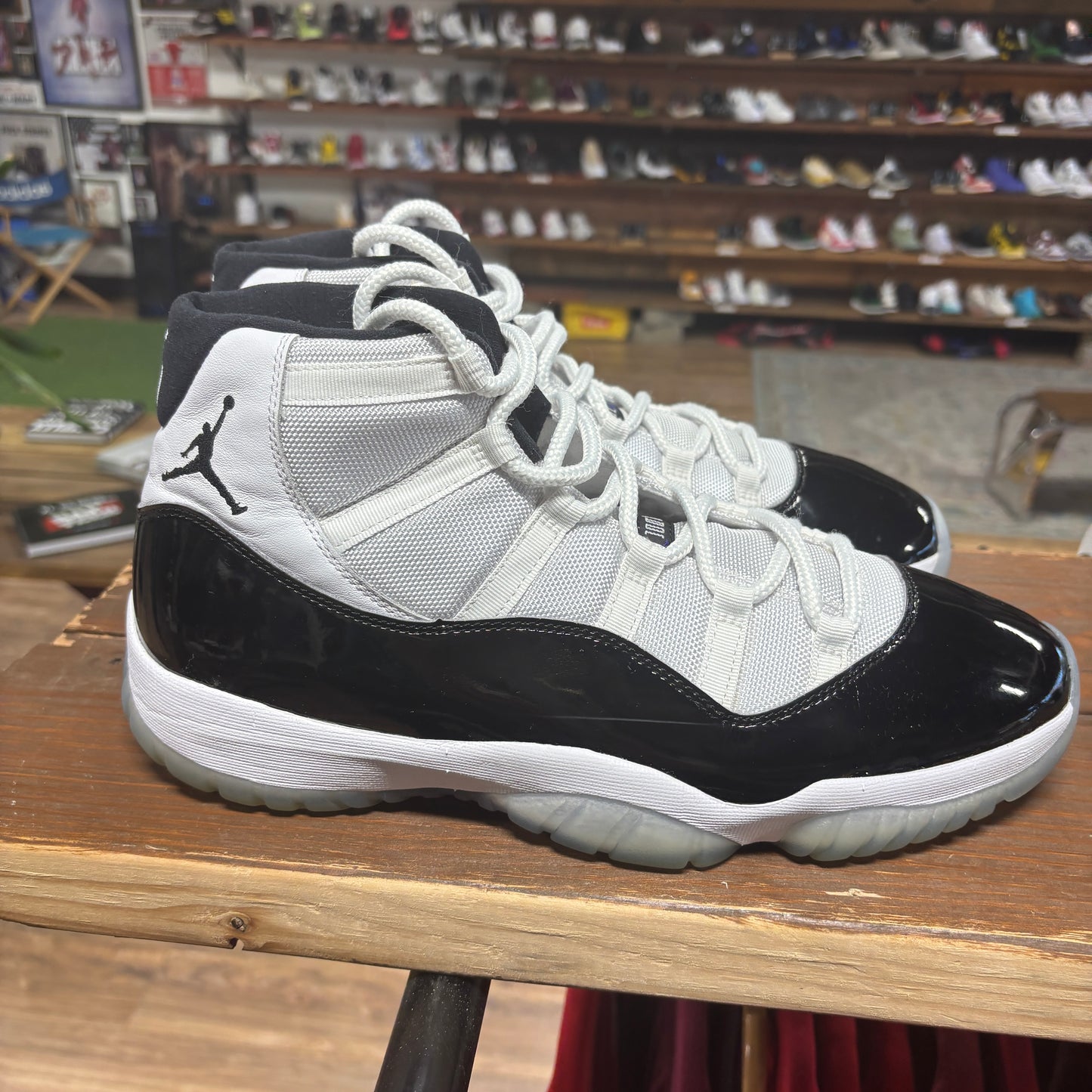 Jordan 11 'Concord' Size 13