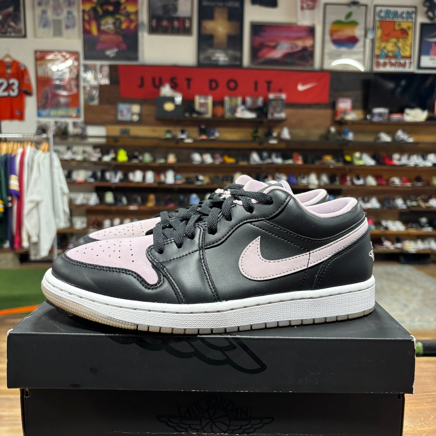 Jordan 1 Low 'Black Iced Lilac' Size 8.5