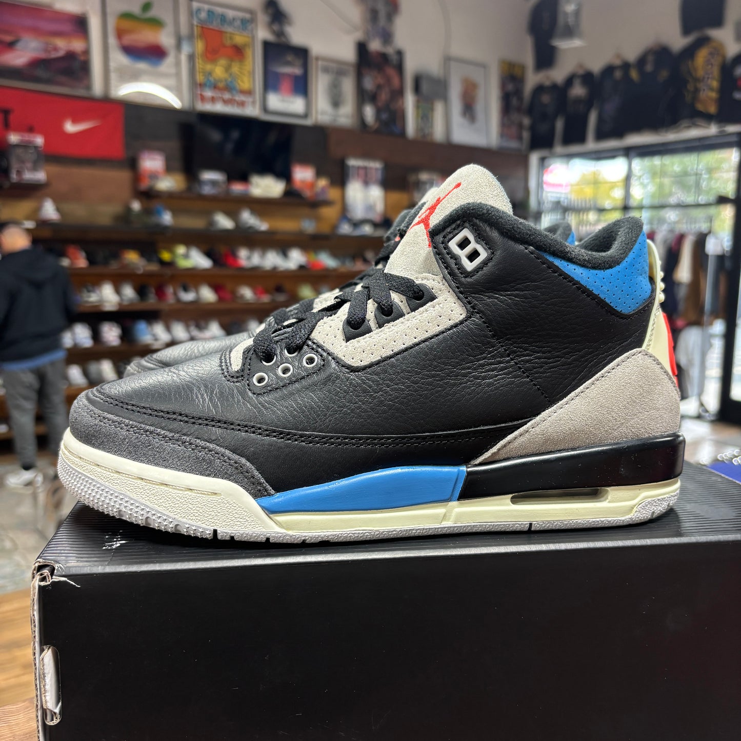 Jordan 3 'Rare Air' Size 7Y