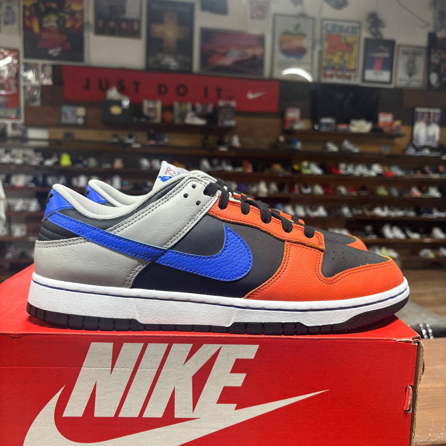 Nike Dunk Low 'NBA 75th Anniversary Knicks' Size 10.5
