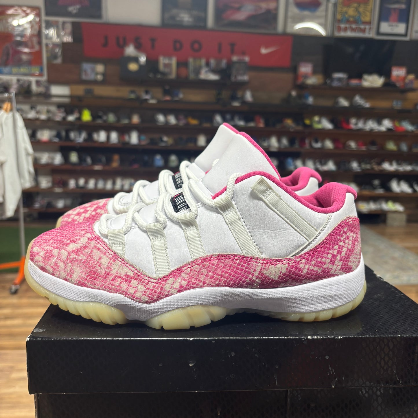 Jordan 11 Low 'Pink Snakeskin' Size 9.5W/8M