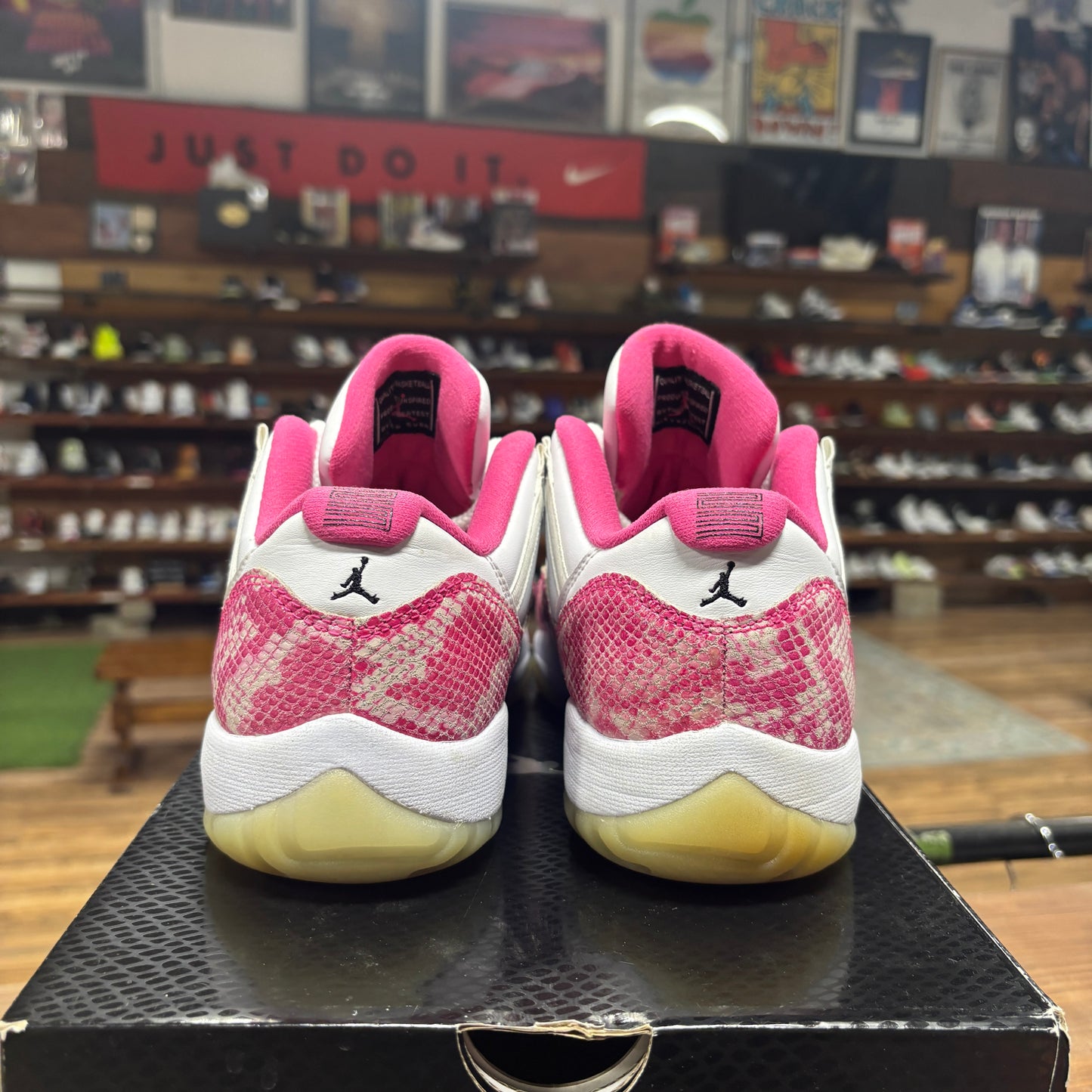 Jordan 11 Low 'Pink Snakeskin' Size 9.5W/8M