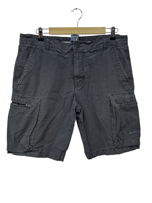 Vintage Y2K Nike Grey Cargo Swoosh Shorts Size 34