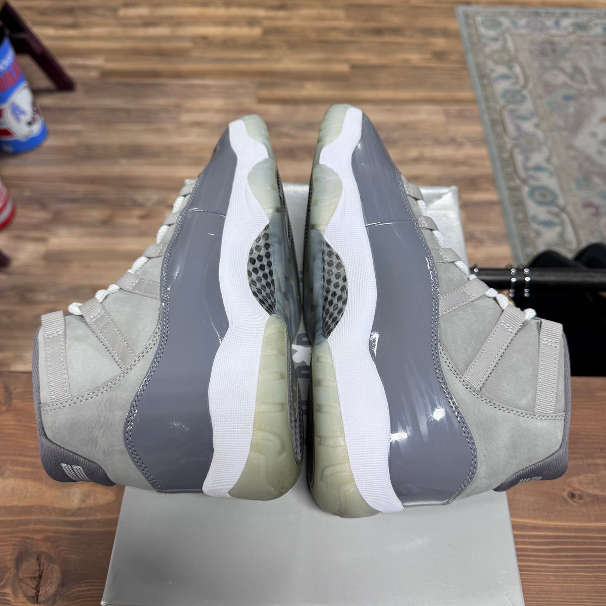 Jordan 11 'Cool Grey' Size 9
