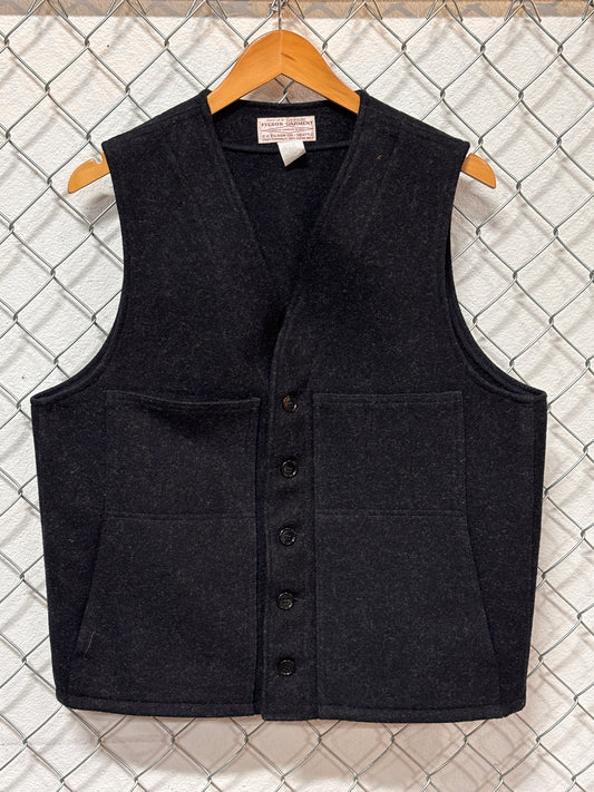 C. C. Filson Virgin Wool Style 20 Black Button Up Vest Size 42 XL