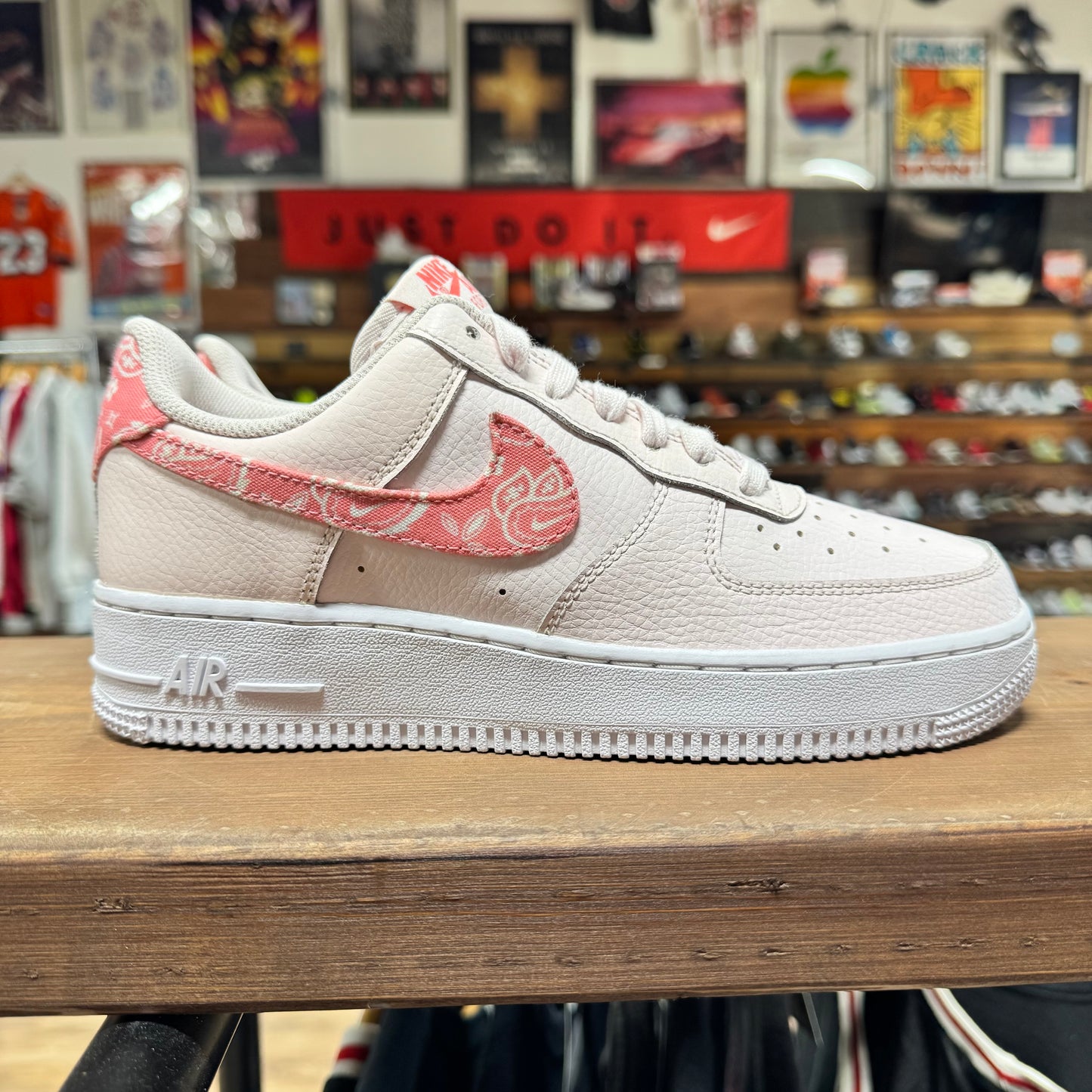 Nike Air Force 1 Low 'Paisley Pink' Size 7.5W/6Y