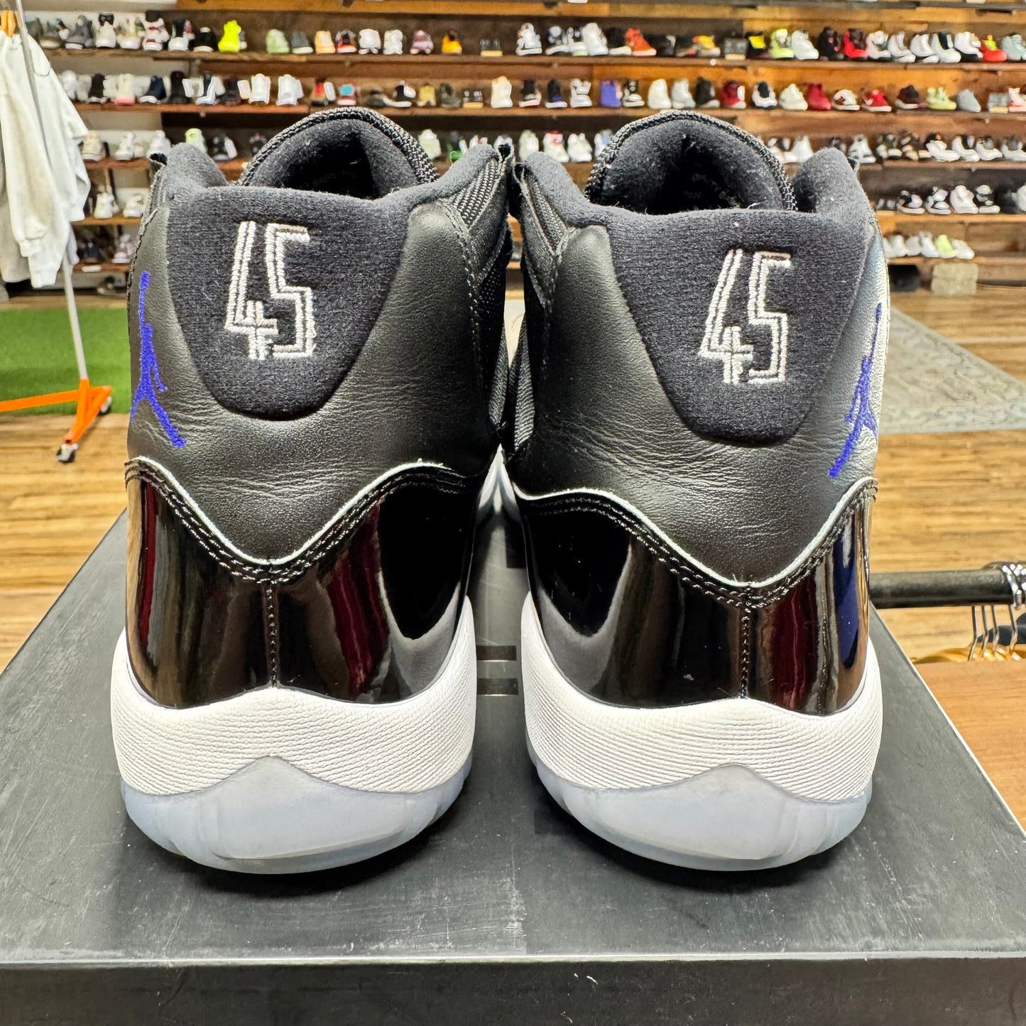 Jordan 11 'Space Jam' Size 11