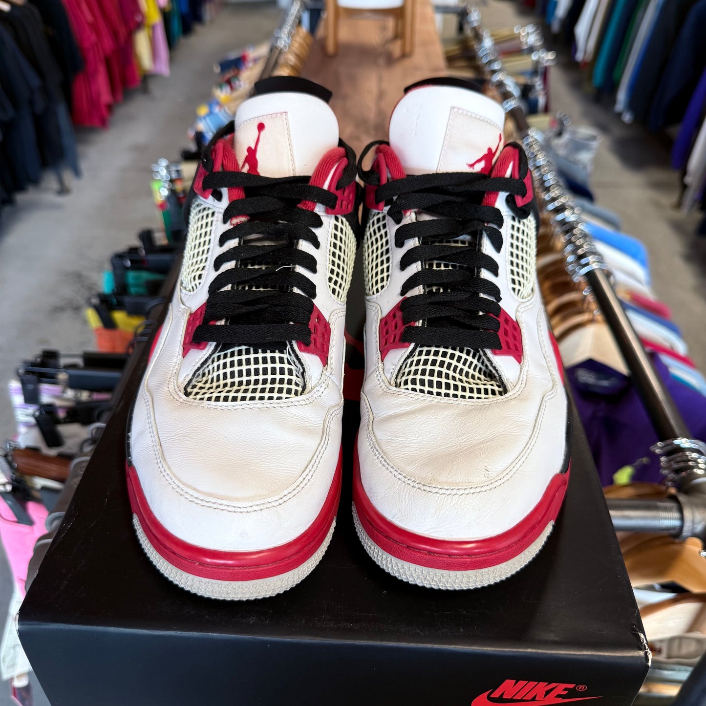 Jordan 4 'Fire Red' Size 11