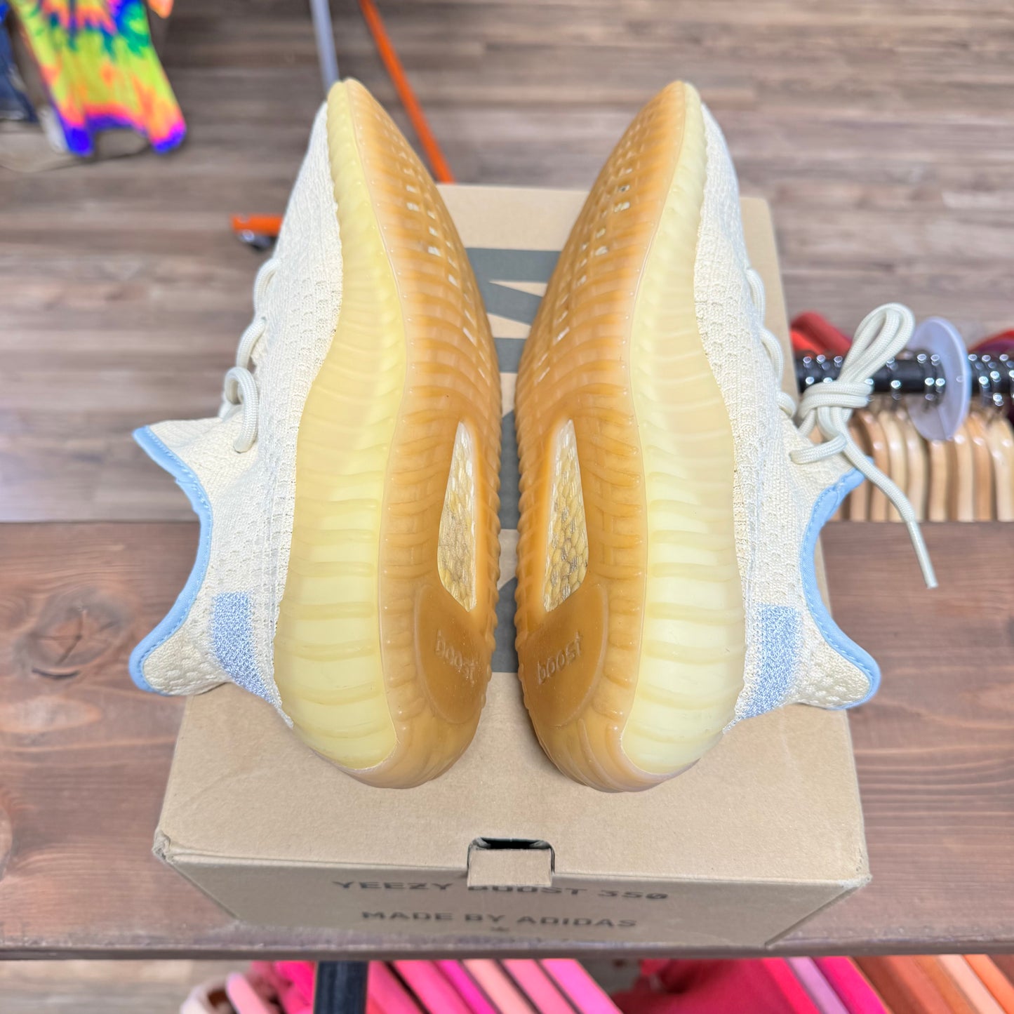 Yeezy 350 v2 'Linen' Size 9.5