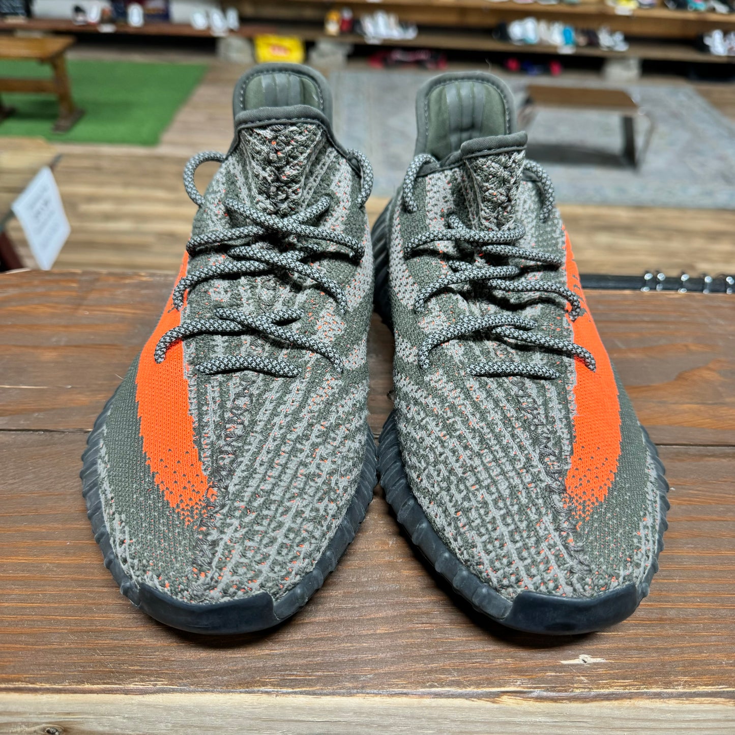 Yeezy 350 v2 'Carbon Beluga' Size 11