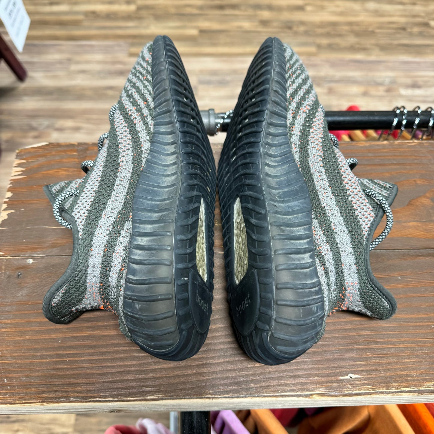 Yeezy 350 v2 'Carbon Beluga' Size 11