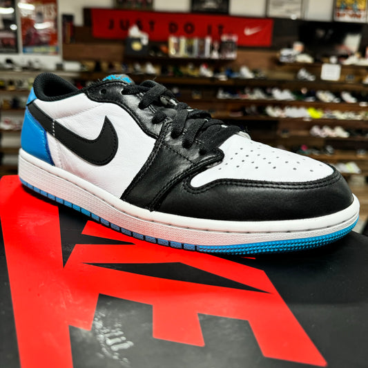 Jordan 1 Low 'UNC Powder Blue' Size 8.5