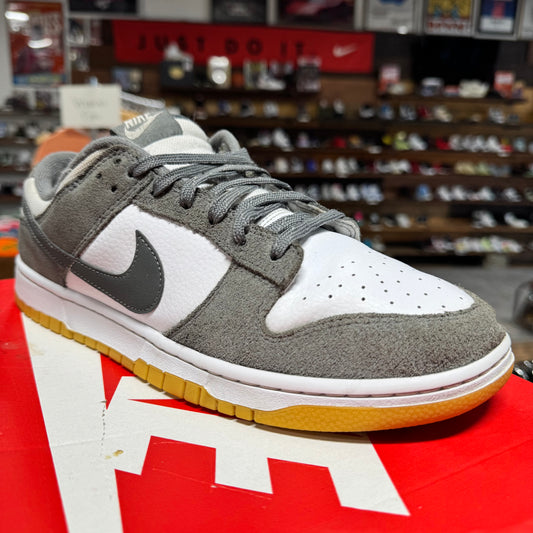 Nike Dunk Low 'Smoke Grey Gum' Size 11