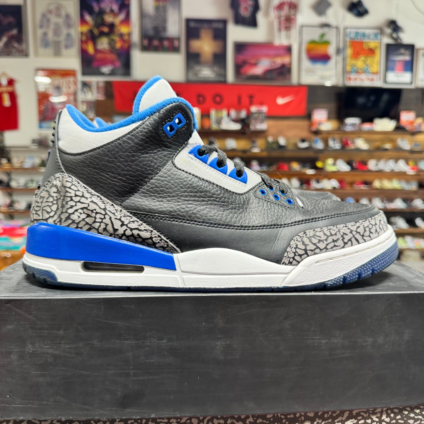 Jordan 3 'Sport Blue' Size 11