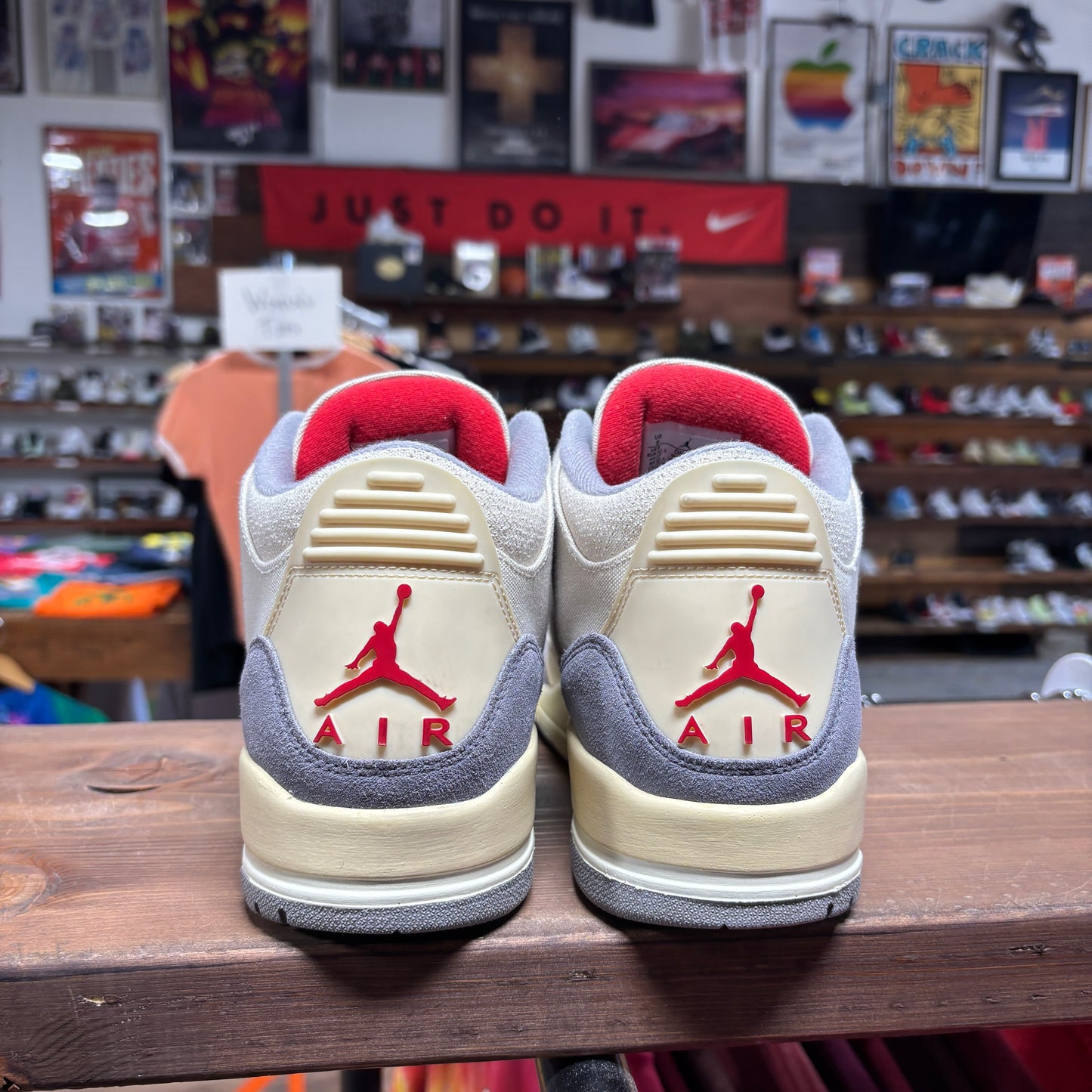 Jordan 3 'Muslin' Size 9