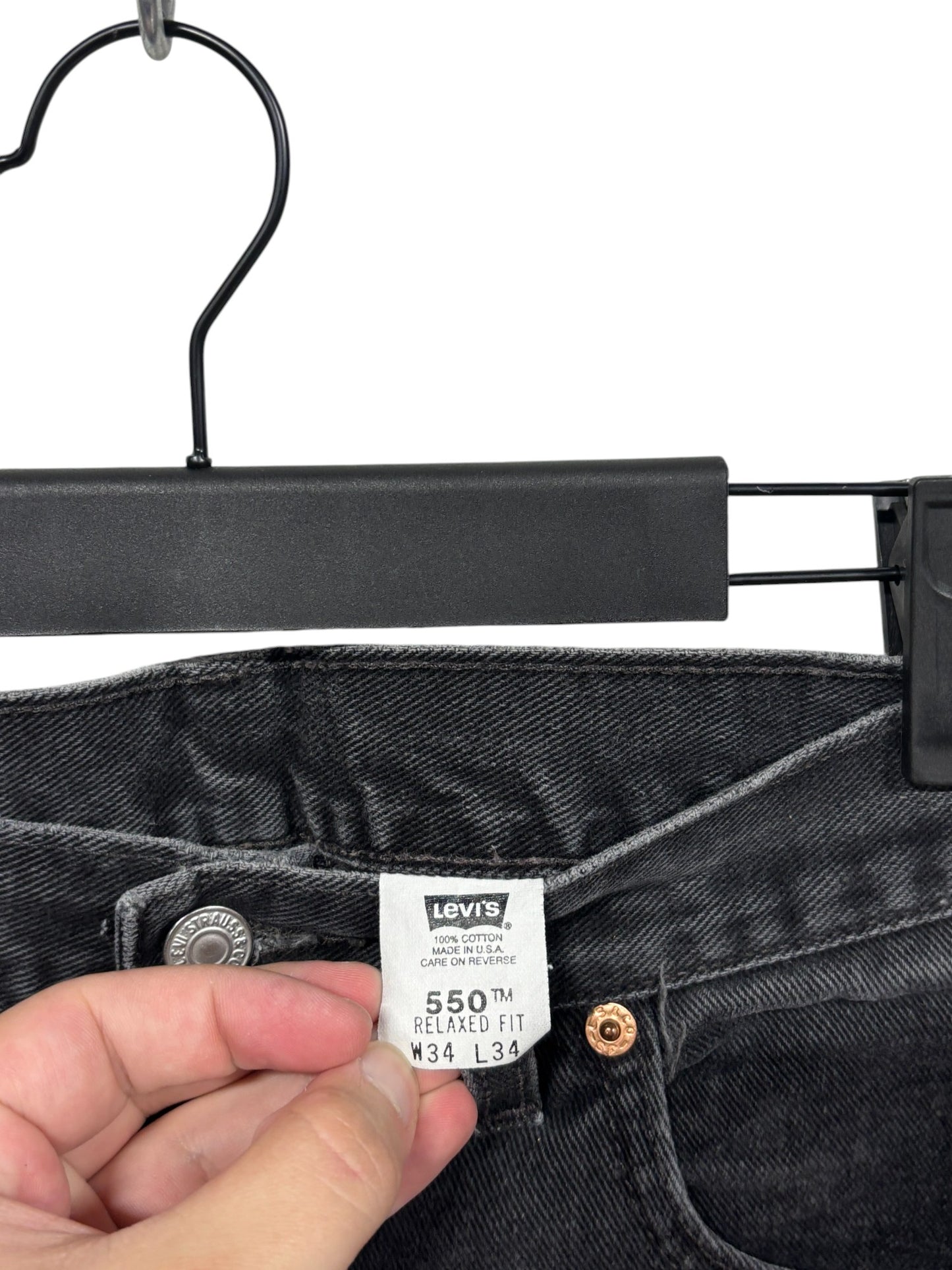 Vintage Levi's 550 Relaxed Fit Black Denim Jeans Size 33x32
