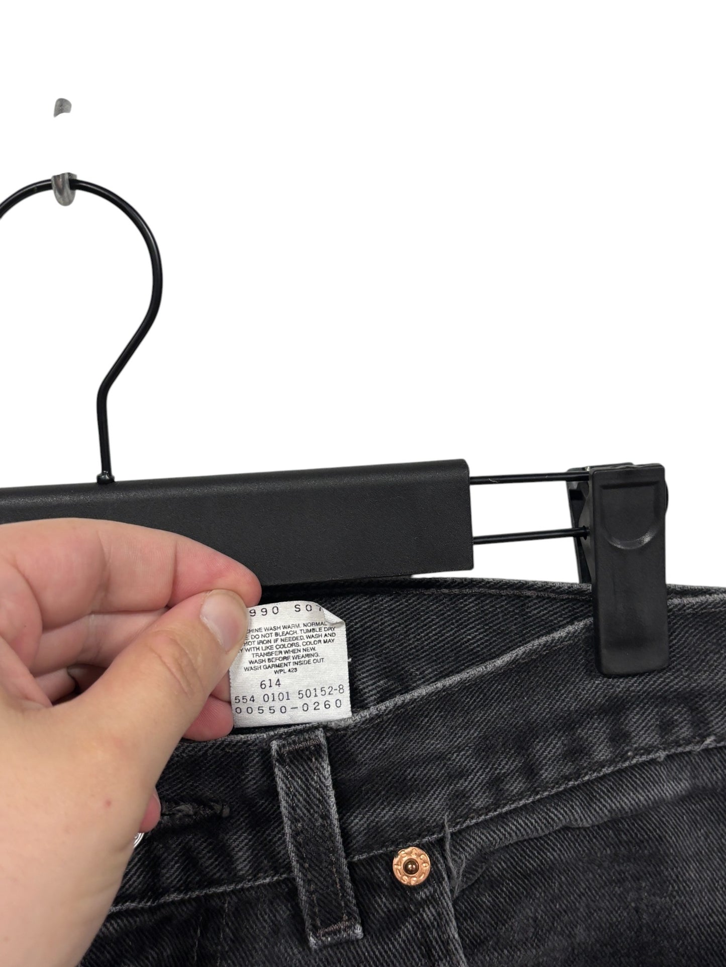 Vintage Levi's 550 Relaxed Fit Black Denim Jeans Size 33x32