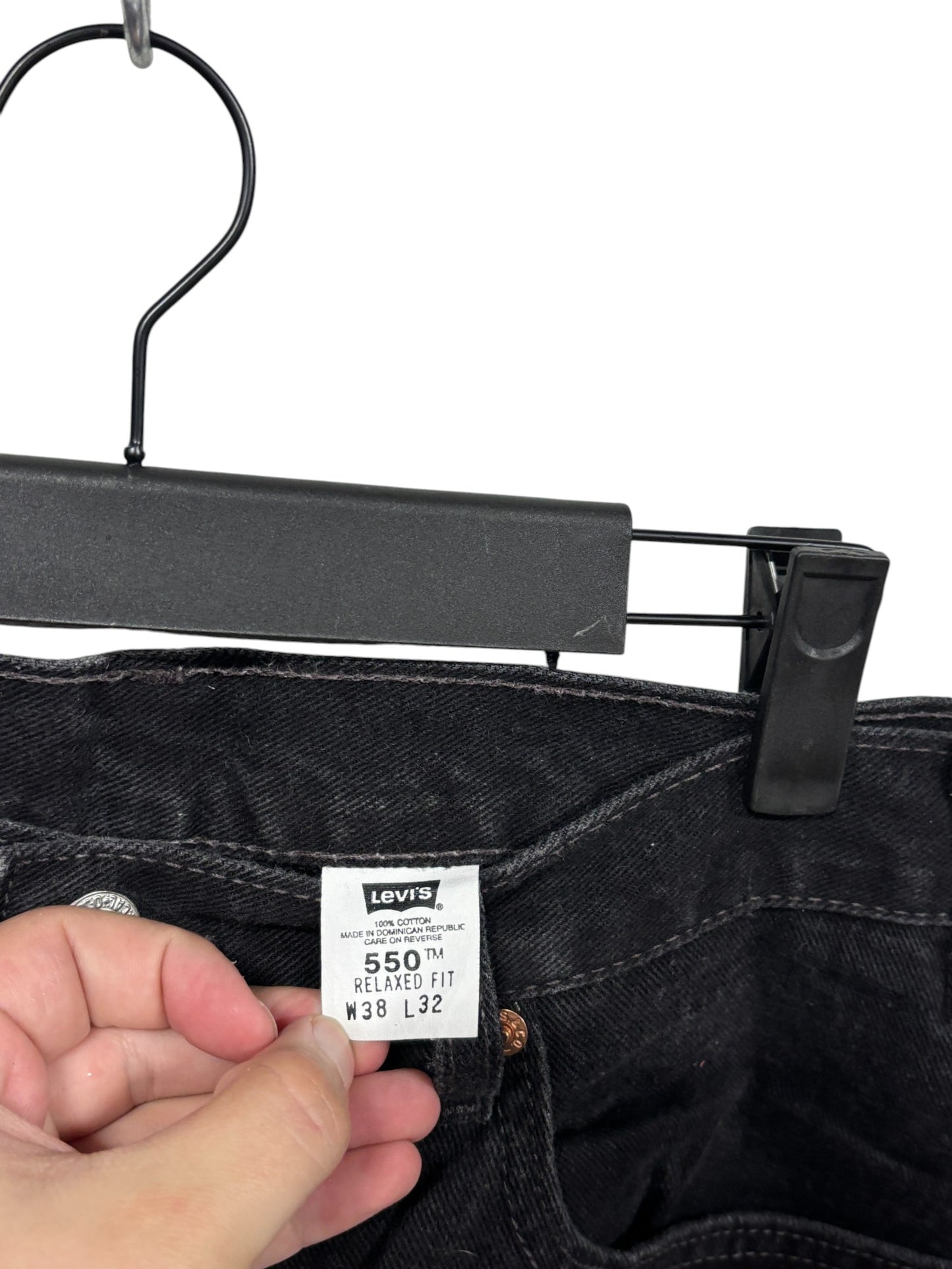Vintage Levi's 550 Relaxed Fit Black Denim Jeans Size 38x32