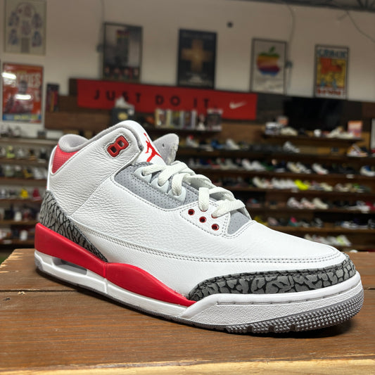 Jordan 3 'Fire Red' Size 10.5 (DS)