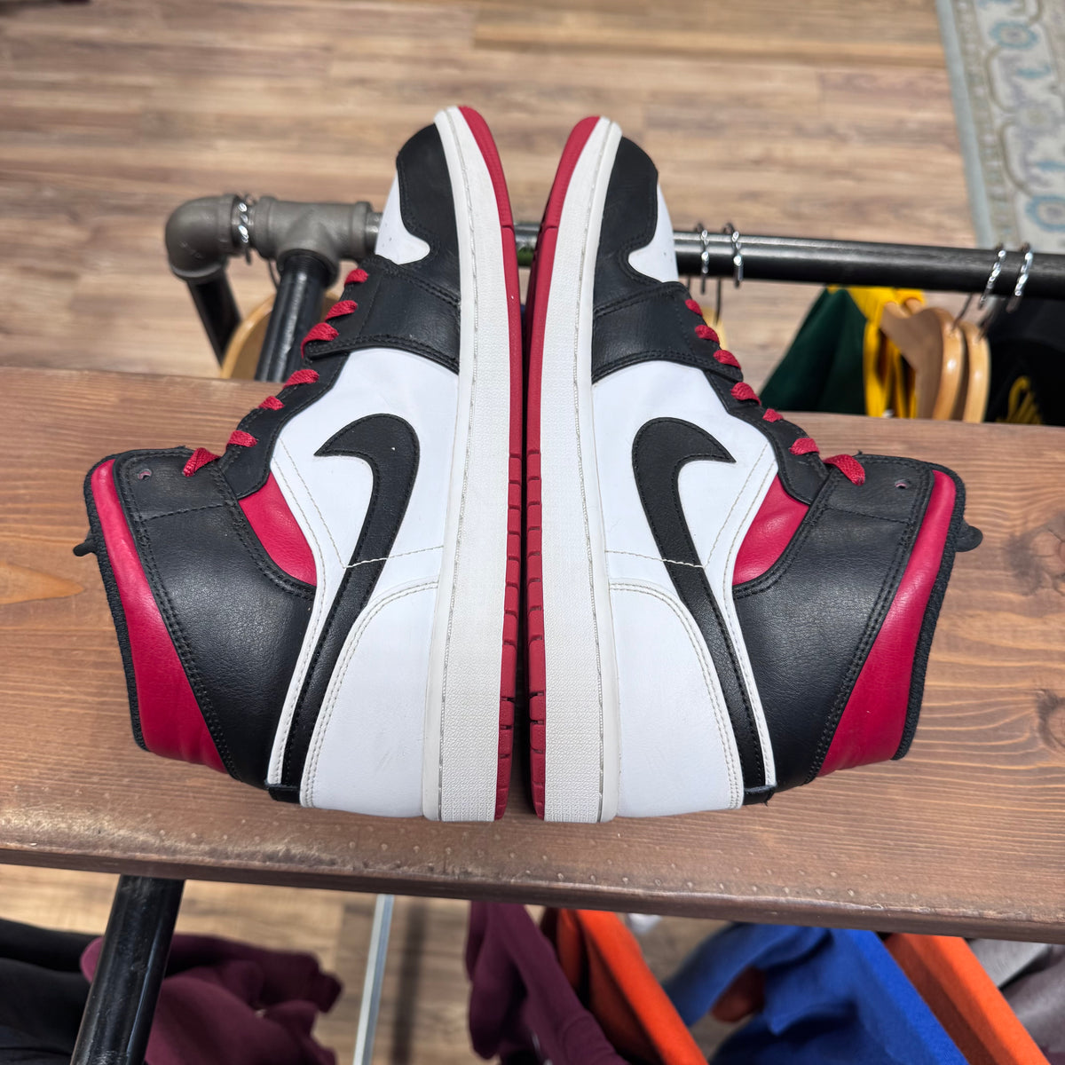 Jordan 1 Mid 'Gym Red Black Toe' Size 10