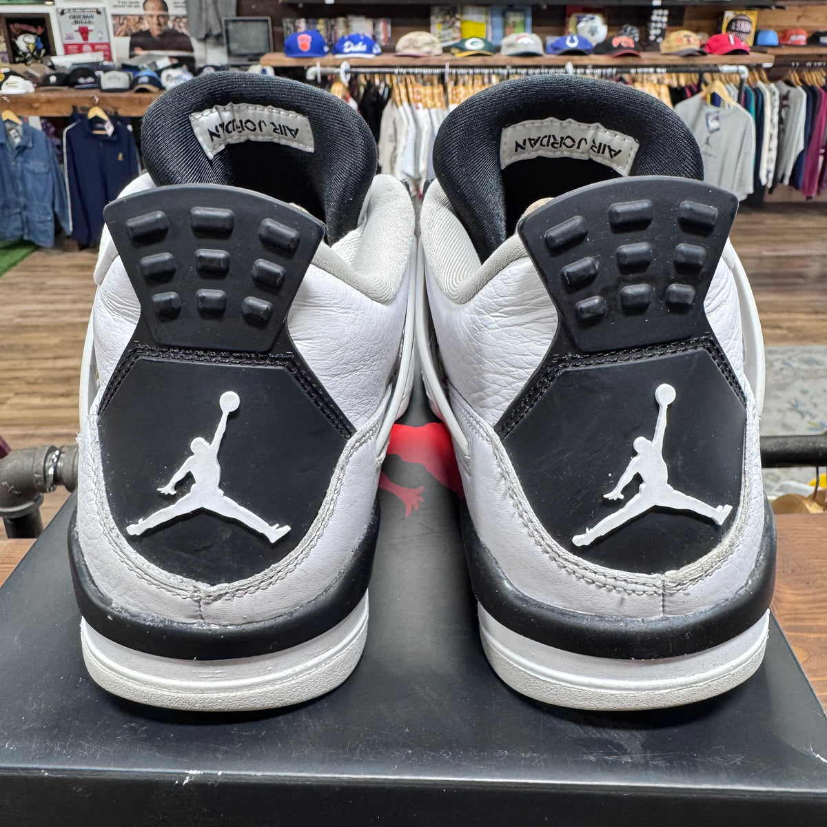 Jordan 4 'Military Black' Size 7Y
