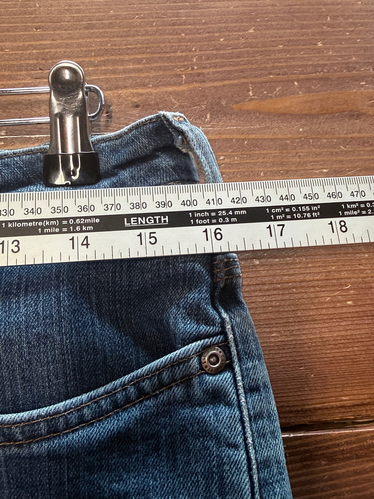 Carhartt Women's Traditional Fit Denim Jeans Size 32x31