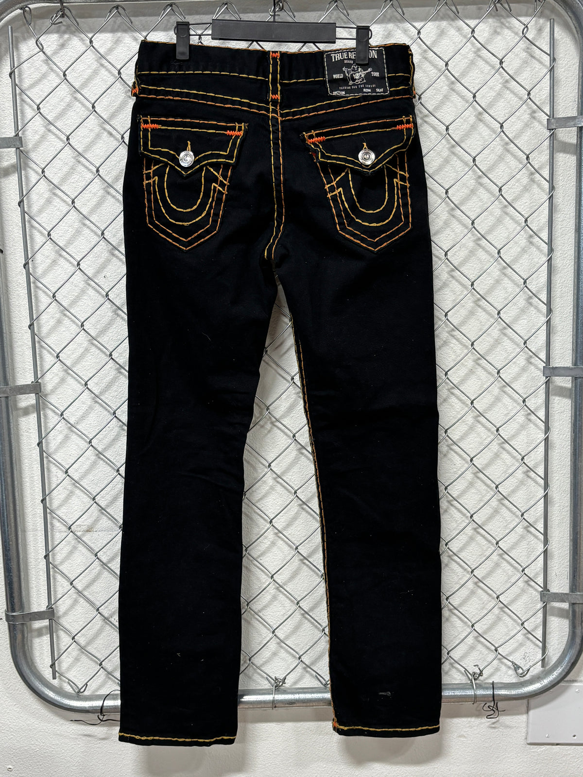True Religion Ricky Relaxed Straight Black Orange Stitching Jeans Size 32x32