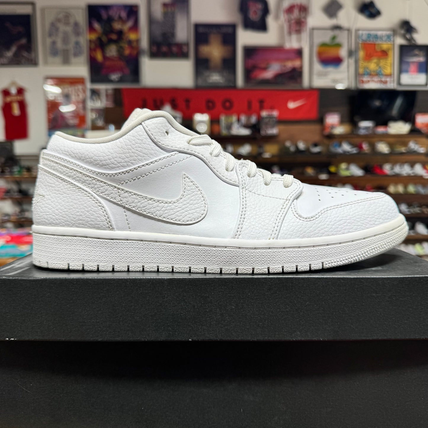 Jordan 1 Low 'Triple White Tumbled Leather' Size 10