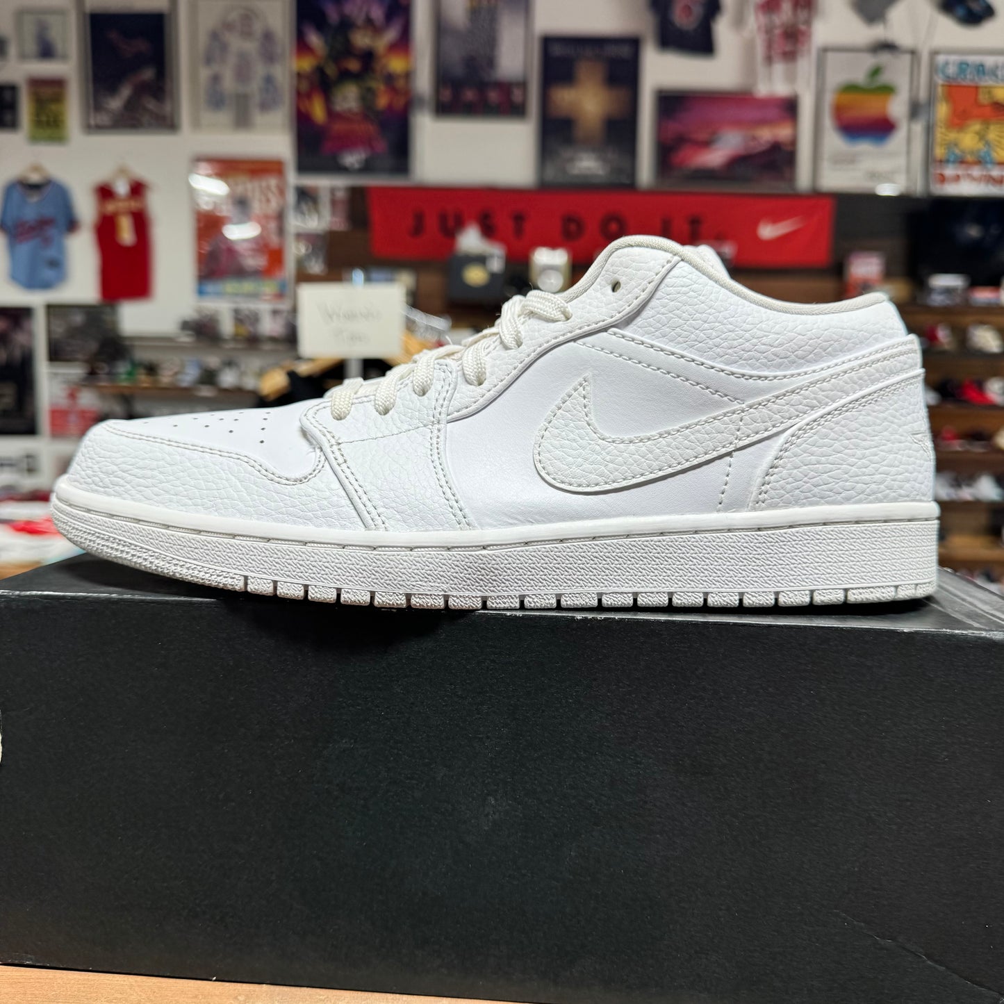 Jordan 1 Low 'Triple White Tumbled Leather' Size 10
